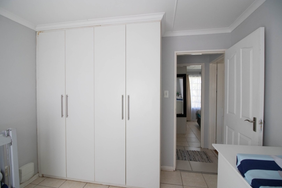 2 Bedroom Property for Sale in Nahoon Valley Park Eastern Cape